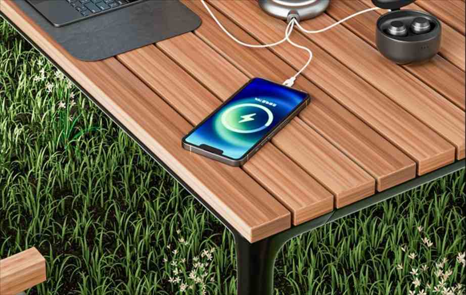 Charging of outdoor inverter generators